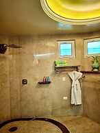 Fully Staffed, Beach Frontage Luxury Villa