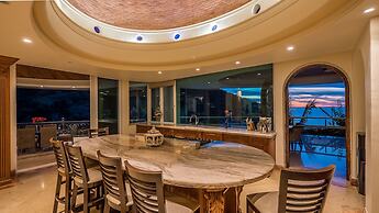 Fully Staffed, Beach Frontage Luxury Villa