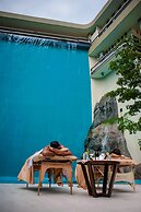 Fully Staffed, Beach Frontage Luxury Villa