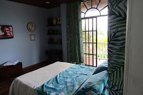 Comfortable Room With Balcony 5 Minutes Walk From the Main Beach