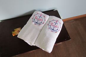 Comfortable Room With Balcony 5 Minutes Walk From the Main Beach