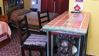 Room in B&B - Cancun Guest House 2