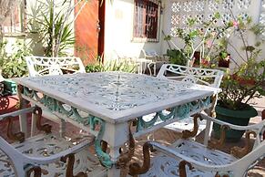 Room in B&B - Cancun Guest House 6