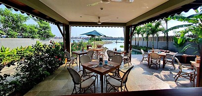 JA Enchanted Waterfront Seychelles