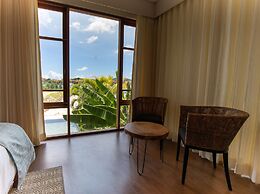 JA Enchanted Waterfront Seychelles