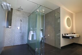 JA Enchanted Waterfront Seychelles