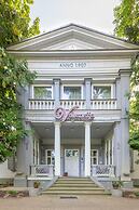 Valensija - Suite for two in Nice Hotel