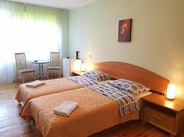 Room in Guest Room - Valensija - Standard Twin Room