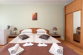 Room in Guest Room - Valensija - Standard Twin Room