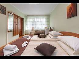 Room in Guest Room - Valensija - Standard Twin Room