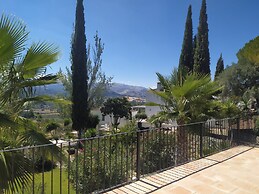 Exclusive Finca With Padel Court in Ronda - La Villa Magdalena