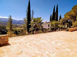 Exclusive Finca With Padel Court in Ronda - La Villa Magdalena