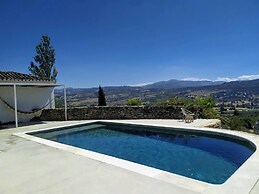 Exclusive Finca With Padel Court in Ronda - La Villa Magdalena