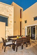 Palladio Villa Roussospiti