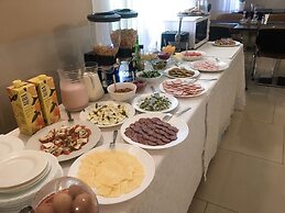 Room in B&B - Valensija - Apartment, 2 Adults and 2 Children