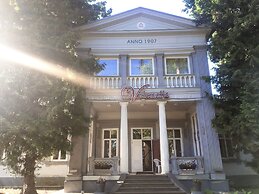 Room in B&B - Valensija - Apartment, 2 Adults and 2 Children