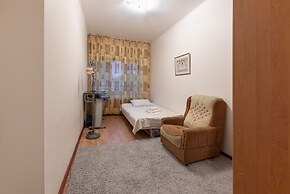 Room in B&B - Valensija - Apartment, 2 Adults and 2 Children