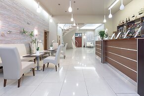 Room in Guest Room - Valensija - Large Suite Apartment