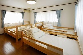 Fukunae House - Hostel
