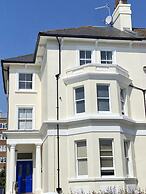 Lovely Seaside Apartment in Central Eastbourne