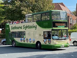 Lovely Seaside Apartment in Central Eastbourne