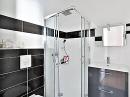 Blue Night International 110