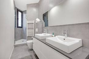 Blue Night International 110