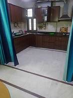 ADB Rooms Knights Inn