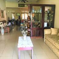 Poetri Guest House Syariah