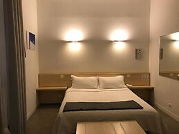 Azur Hotel