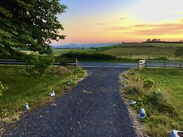 Stunning 2-bed Cottage Countryside Outside Ayr