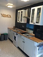 Stunning 2-bed Cottage Countryside Outside Ayr