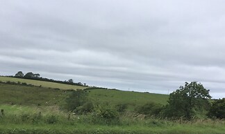 Stunning 2-bed Cottage Countryside Outside Ayr