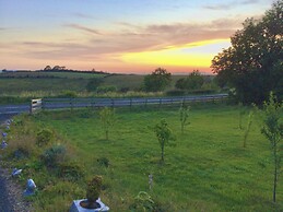 Stunning 2-bed Cottage Countryside Outside Ayr