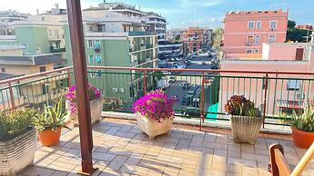 Panoramic and Bright Penthouse is Waiting for you