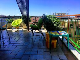 Panoramic and Bright Penthouse is Waiting for you