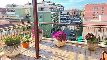 Panoramic and Bright Penthouse is Waiting for you