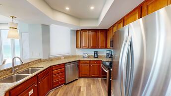 Silver Beach Towers 506w 4 Bedroom Condo by RedAwning