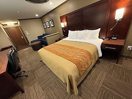 Giles Hotel Inn & Suites