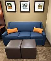 Giles Hotel Inn & Suites