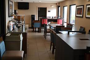 Giles Hotel Inn & Suites