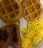 Giles Hotel Inn & Suites