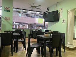 Hotel Ruiseñor Itagui