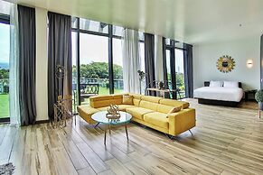 Aloft Ponce Hotel & Casino