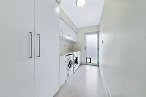 Panoramic Island Views