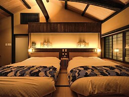 Tsumugi Nishinotoinhanayacho