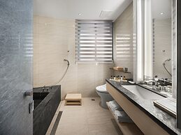Gamalan FL Spring Hotel