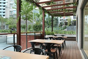 Gamalan FL Spring Hotel