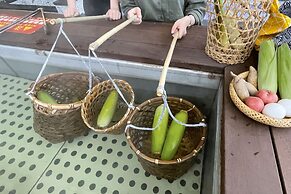 Gamalan FL Spring Hotel