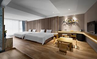 Gamalan FL Spring Hotel